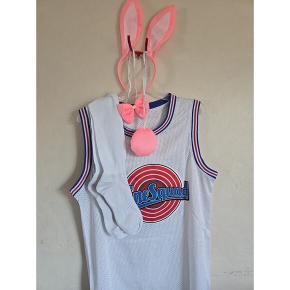 Champion Space Jam Tune Squad LOLA Bunny Basketball Jersey Looney Tunes NBA sz M - Picture 6 of 13